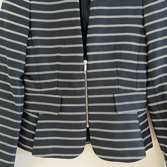 ZARA Navy Pin Striped Tailored Blazer - Picture 3 of 5